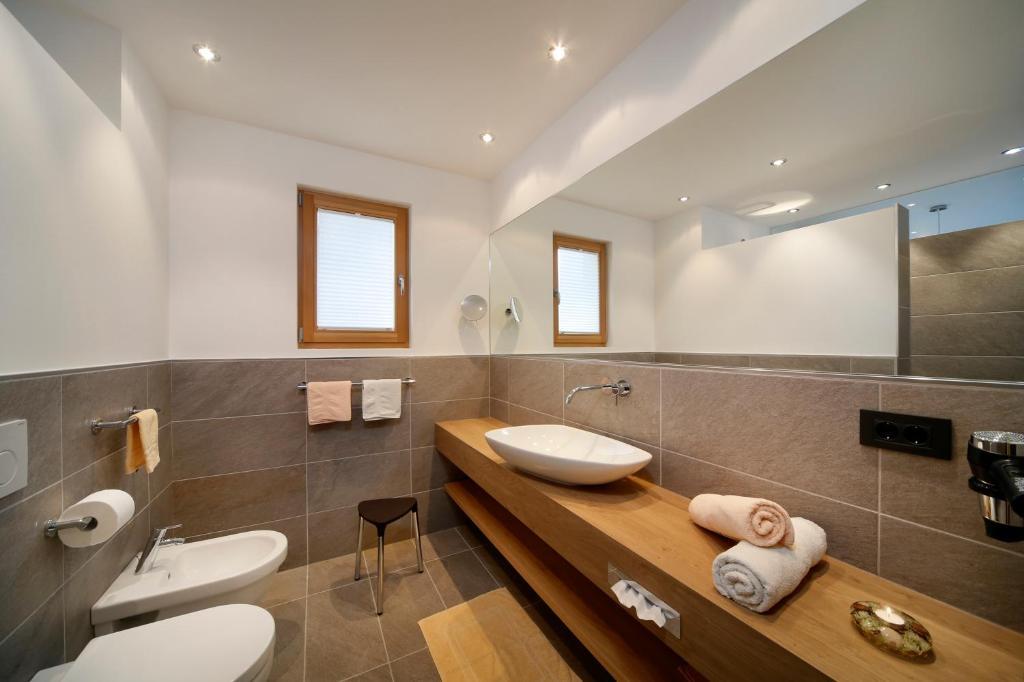 טירולו Appartement-Hotel Beatenhof חדר תמונה