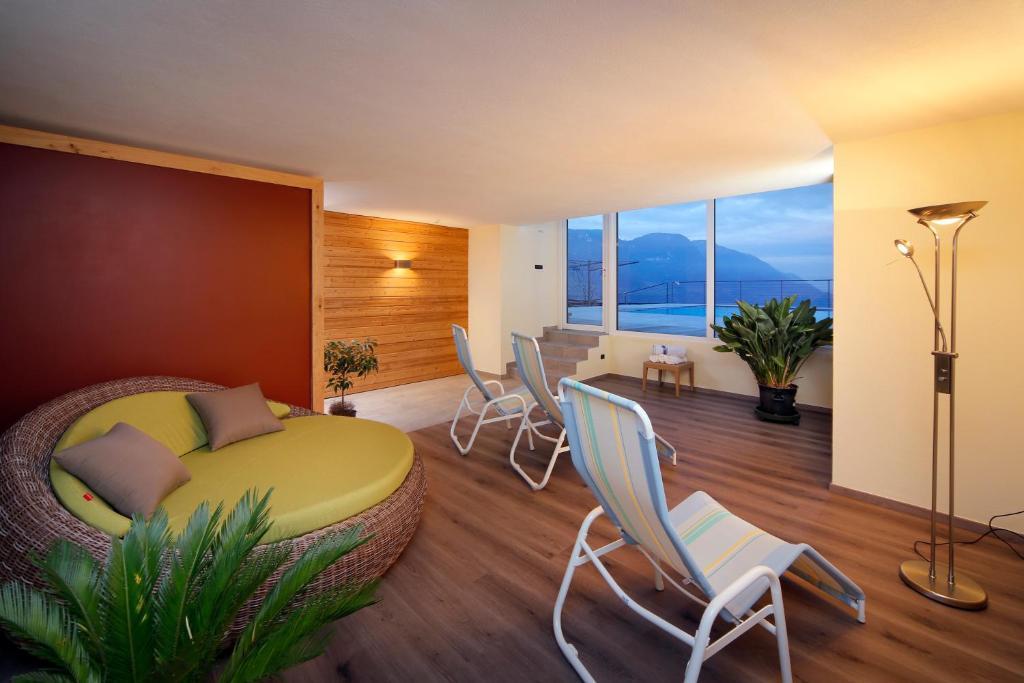 טירולו Appartement-Hotel Beatenhof מראה חיצוני תמונה
